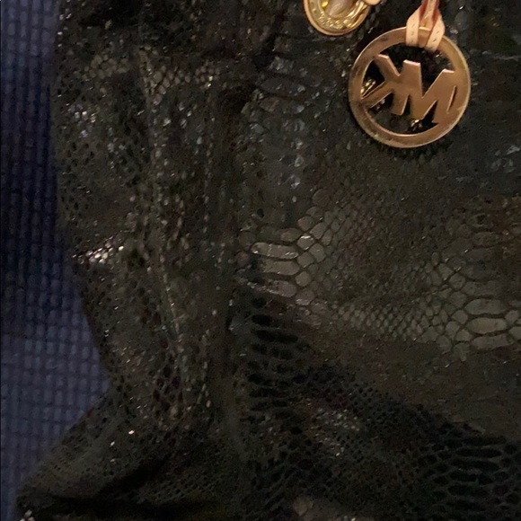 Michael kors purs - Picture 8 of 8